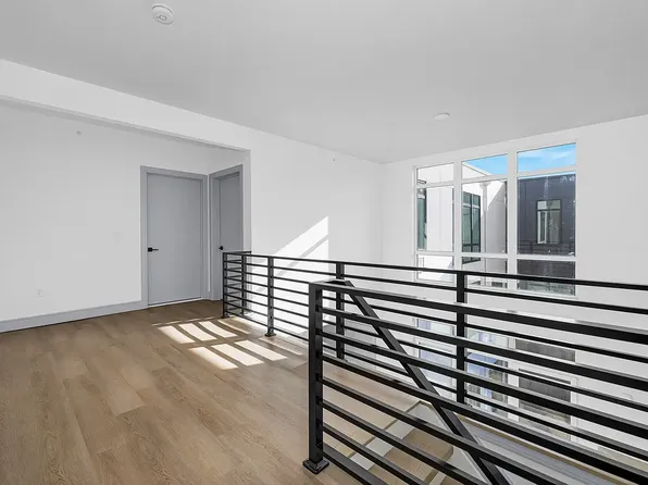 1435 10th Street image 35 of 59