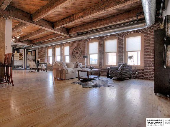 4th image of 105 S 9th St APT 501