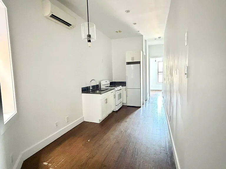 63 Malcolm X Blvd #4A — Photo 1