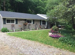 90 Cottonwood Ct, Strykersville, NY 14167