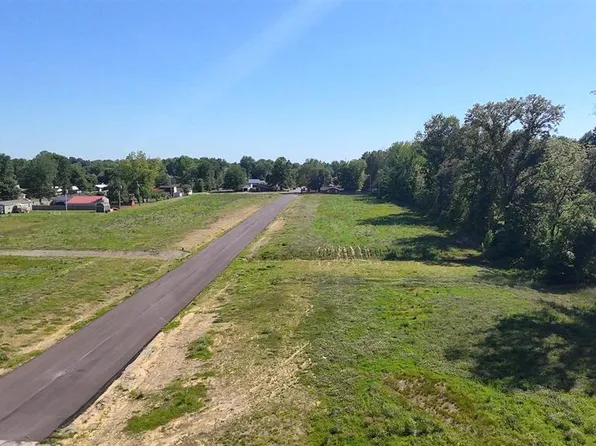 5035 Cambridge Dr, Owensboro, KY 42303