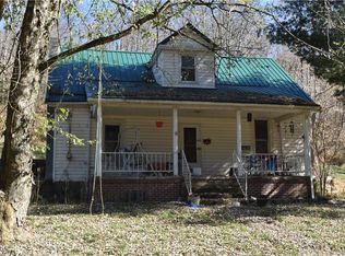 59767 W Pipe Creek Rd, Jacobsburg, OH 43933