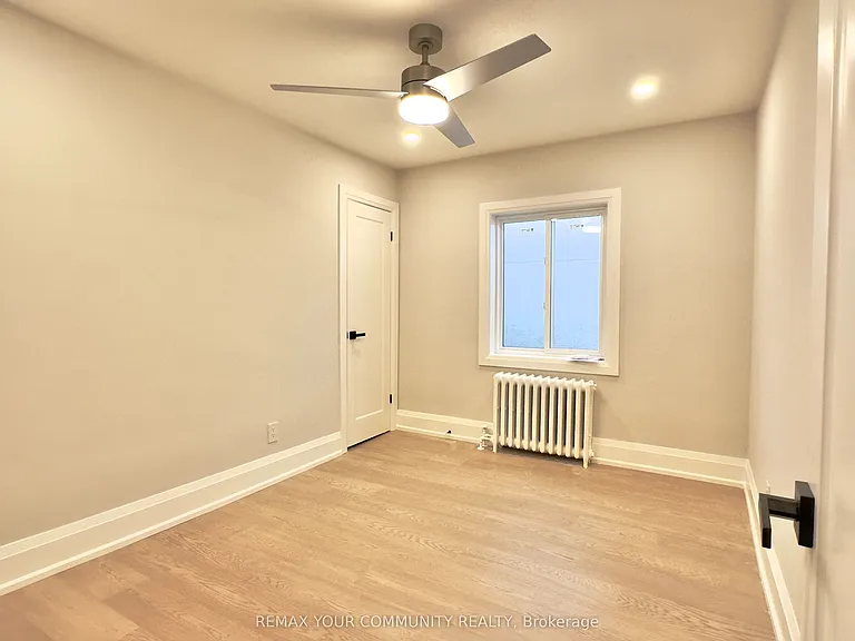 351 Fairlawn Ave — Photo 11