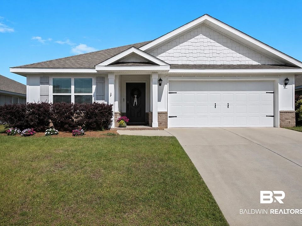 1st image of 26013 Gilmore Way