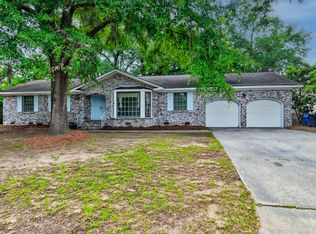 5322 Chantilly Ln, North Charleston, SC 29418