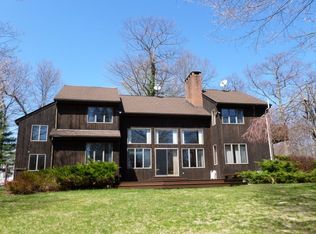 12 Cavalry Ct, Ridgefield, CT 06877