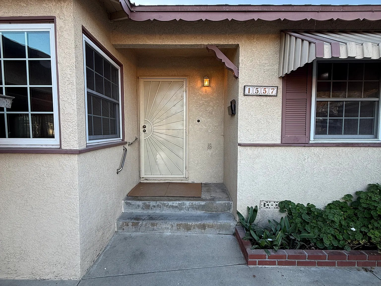 1557 Island Ave — Photo 4