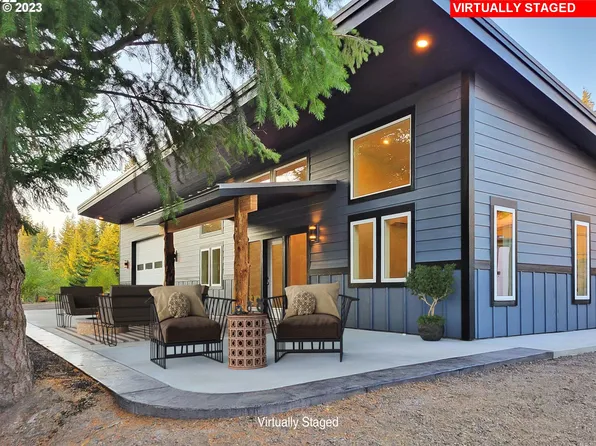 5 Cloud Line Rd, White Salmon, WA 98672