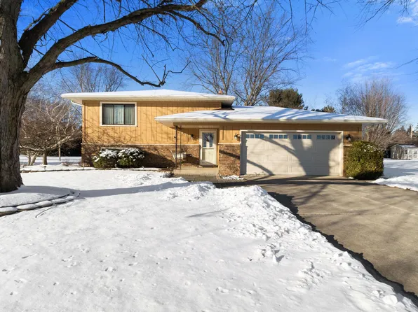 9140 W 93rd Ave, Saint John, IN 46373