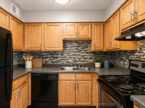 Mallards Landing Apartment Home