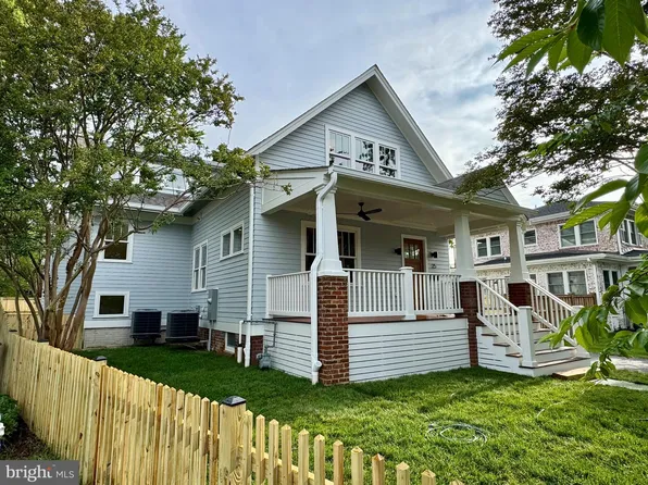 25 W Masonic View Ave, Alexandria, VA 22301