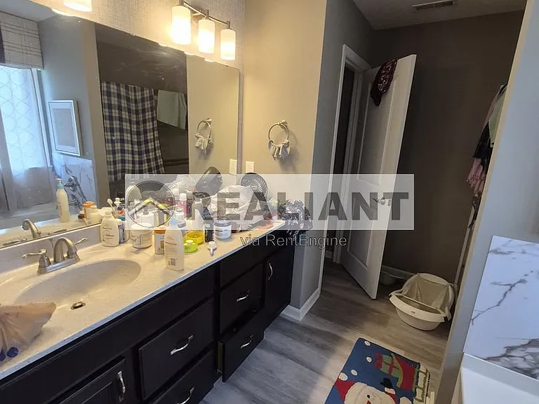 10513 Greenbrook Dr — Photo 11