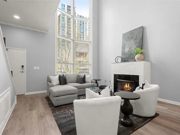 199 12th St NE Unit 5, Atlanta, GA 30309
