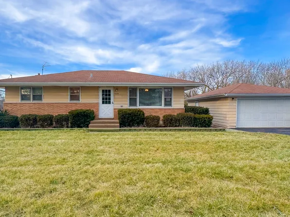 12154 W Waldo Ave, Beach Park, IL 60087