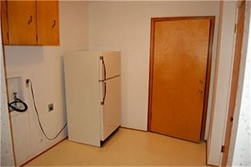 3rd image of 2366 Greenland Dr