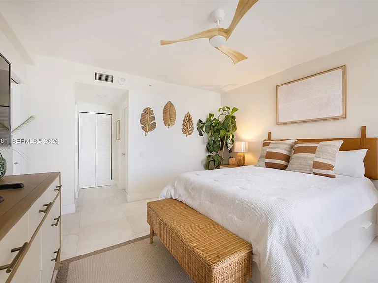 701 Brickell Key Blvd #901 — Photo 8