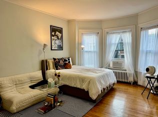 229 Newbury St APT 5, Boston, MA 02116