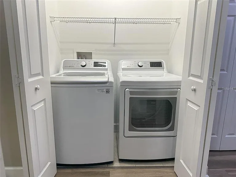 887 NW 21st Ave #887 — Photo 31