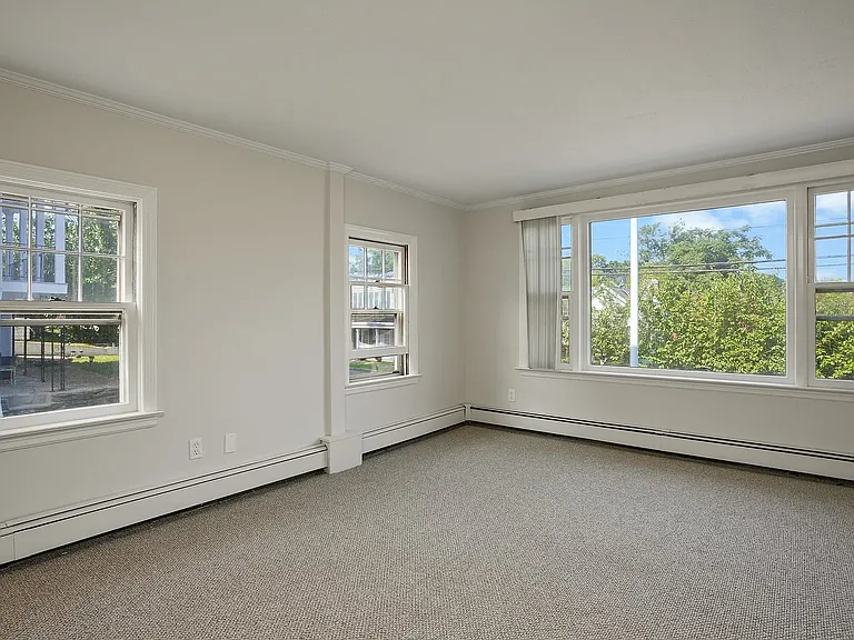 129 N Water St #A — Photo 9