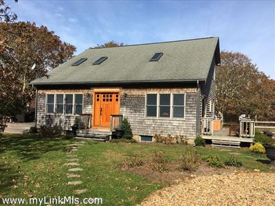 180 Skiffs Ln, West Tisbury, MA, 02575
