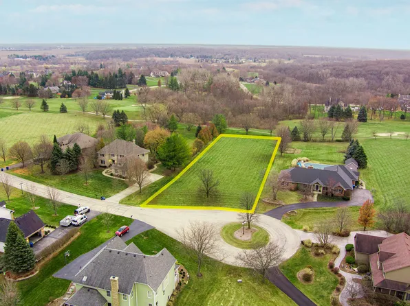 801 Carolyn Ct, Elburn, IL 60119