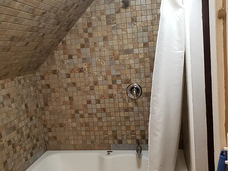 800 E Armour Blvd #CARRIAGE HOUSE — Photo 9