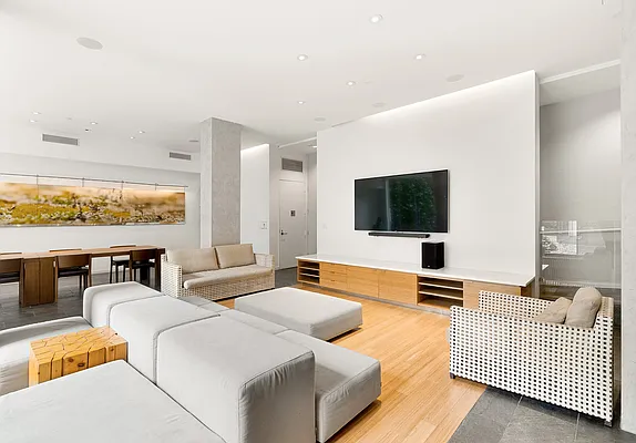 Sold by Keller Williams NYC | media 15