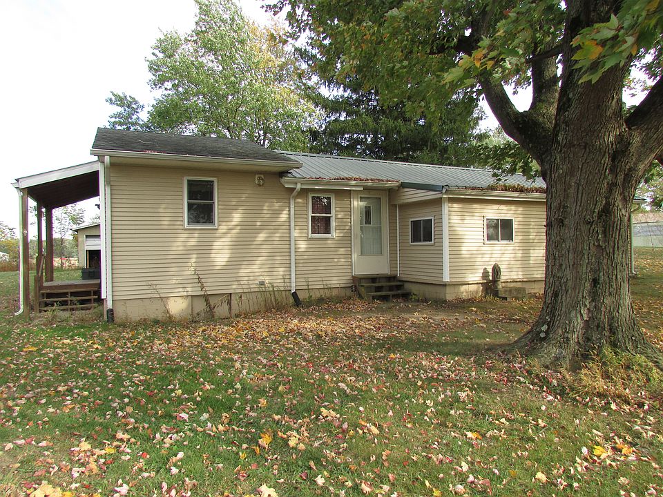 1st image of 425 N Myra St