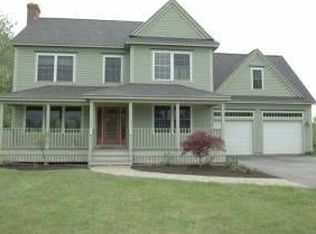 50 Rivers Edge Dr, Portland, ME 04102