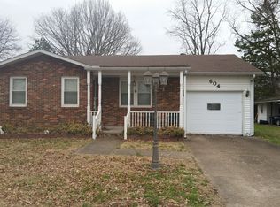 604 S Main St, Chaffee, MO 63740