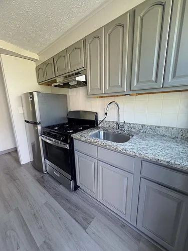 100 Ledgecrest Ave #98 Photo 1