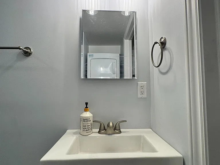 3363 Chokecherry Cres #BASEMENT — Photo 11