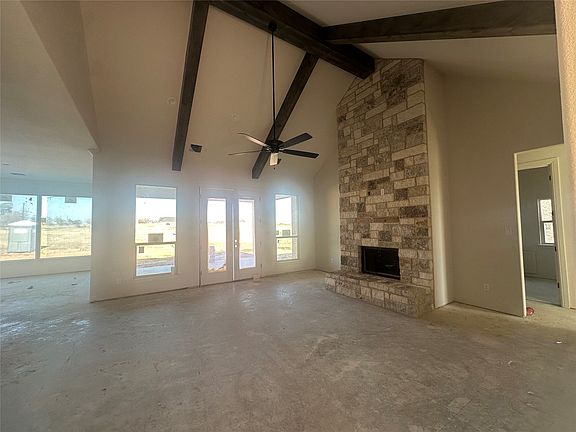 5th image of 2220 County Road 4371