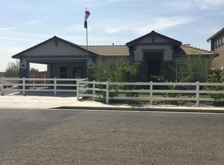 2374 W Bel Aire Ct, Porterville, CA 93257