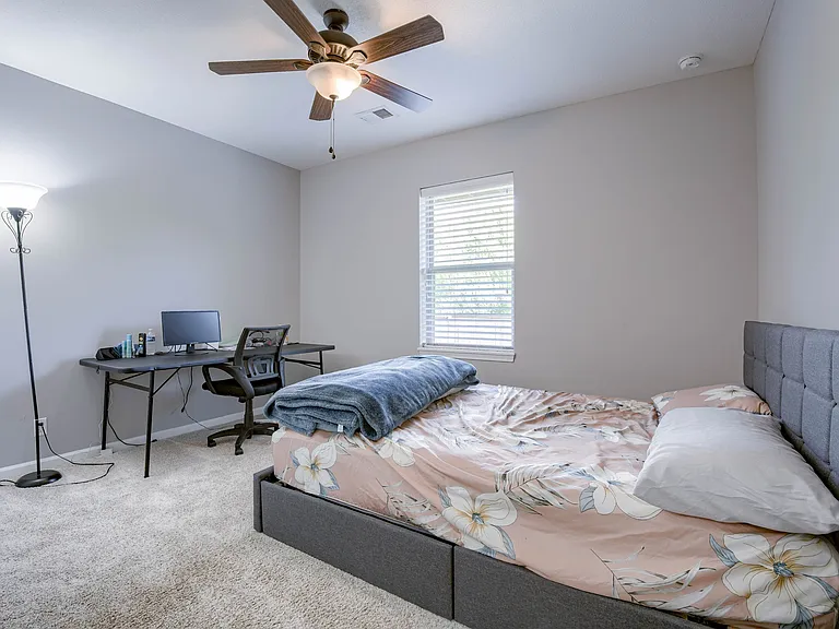 15523 Valley View Dr — Photo 18