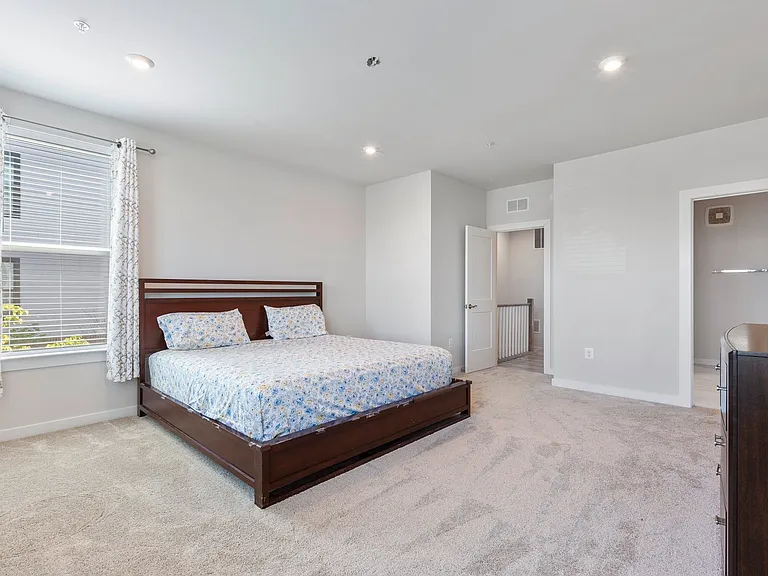 44504 Wolfhound Sq — Photo 15