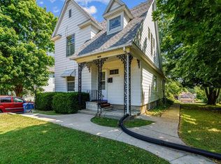 1701 8th Ave, Belle Plaine, IA