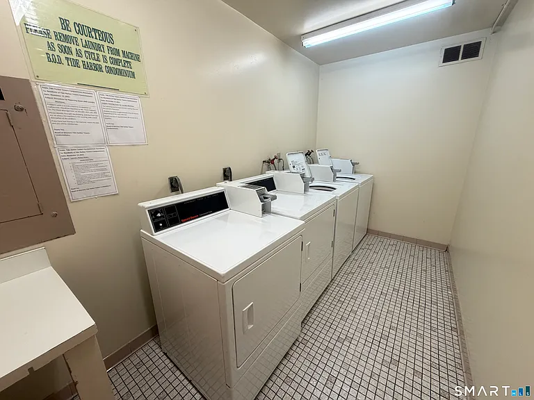 1460 Elm St #330 — Photo 14