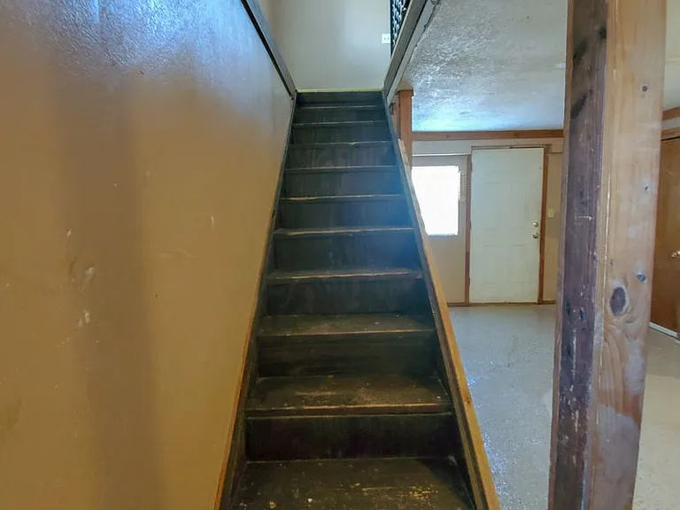 310 E Washington St — Photo 22
