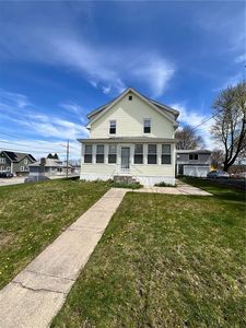 544 Manville Rd, Woonsocket, RI, 02895