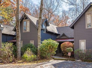 252 Needlepine Ln #1006, Sapphire, NC 28774