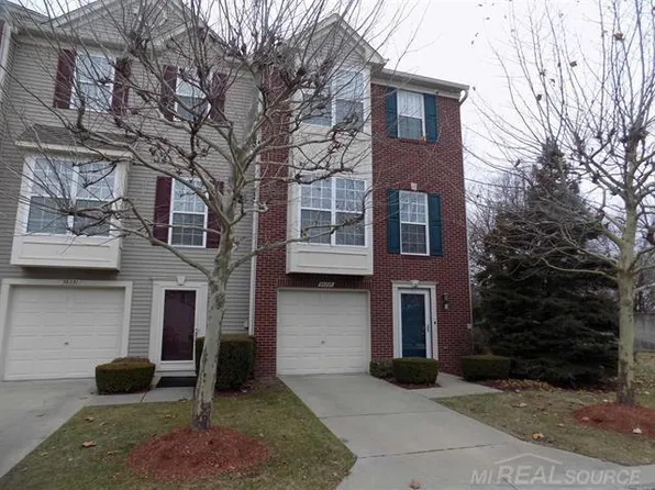 36225 Dominion Cir, Sterling Heights, MI 48310