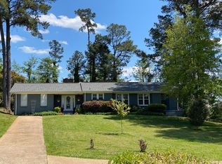 2004 Country Club Rd, Tupelo, MS 38804