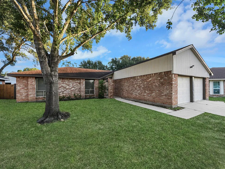 14110 Eventide Dr
