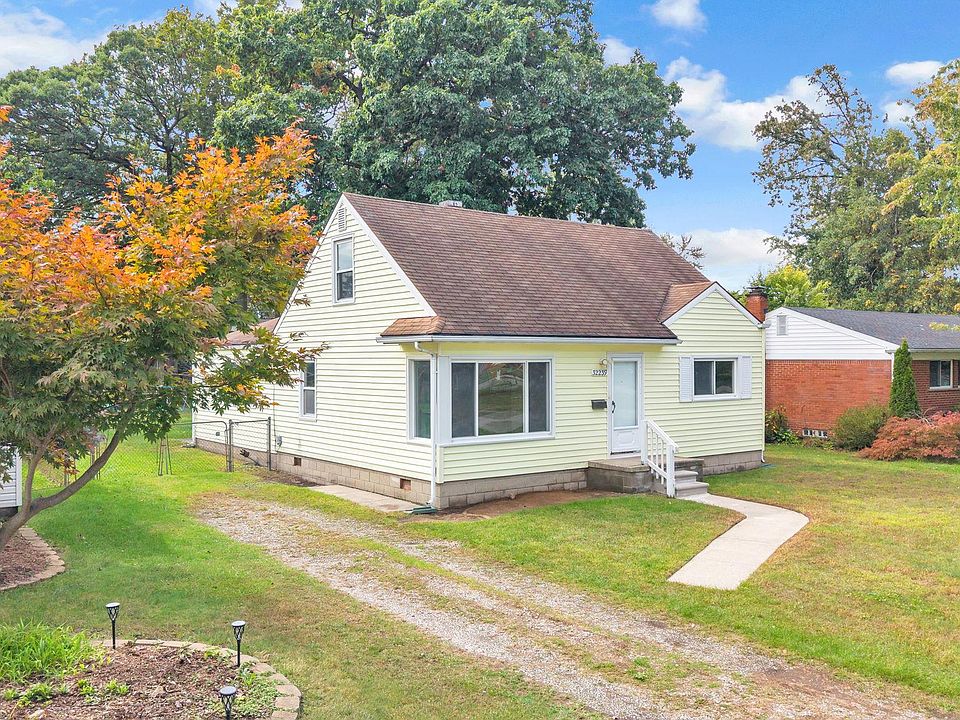 32239 Chester St, photo 29