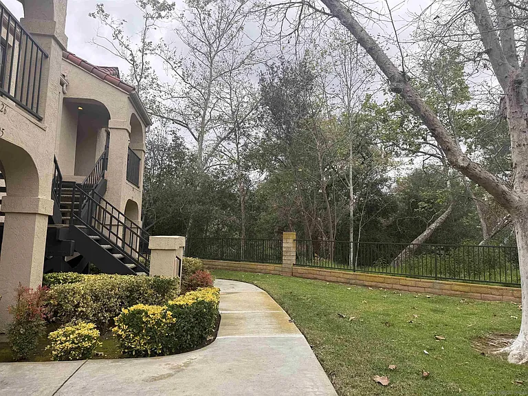 13294 Wimberly Sq #228 — Photo 46