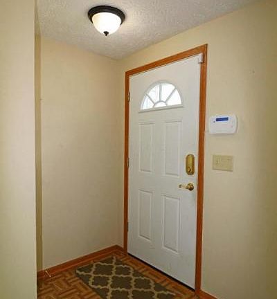 2nd image of 5031 Cherry Creek Pkwy S