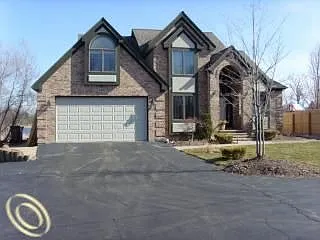 3485 Union Lake Rd photo 1
