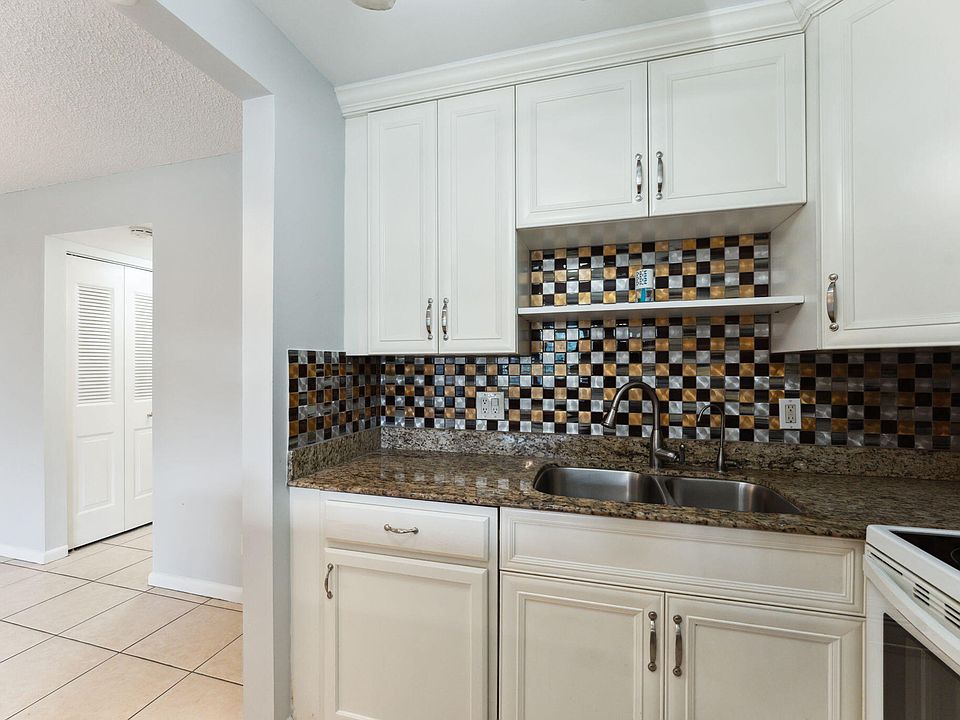 1st image of 119 Dorchester F