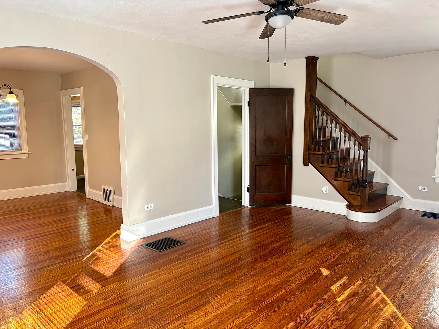 3 bed, 1243 sqft, $1,295 — Photo 4